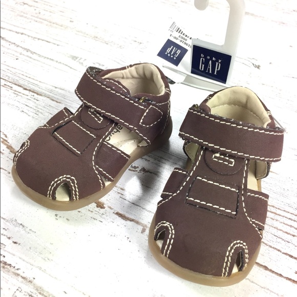 infant sandals size 3